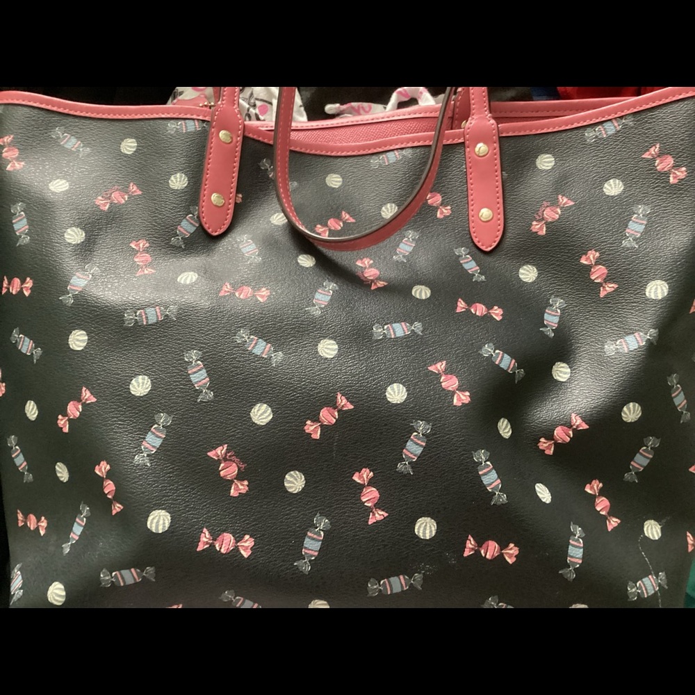Coach tote